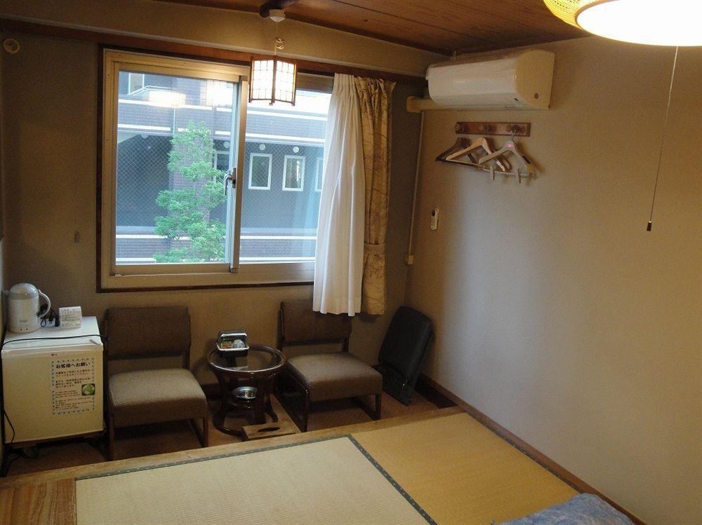 Tokiwa Hotel Токио Экстерьер фото