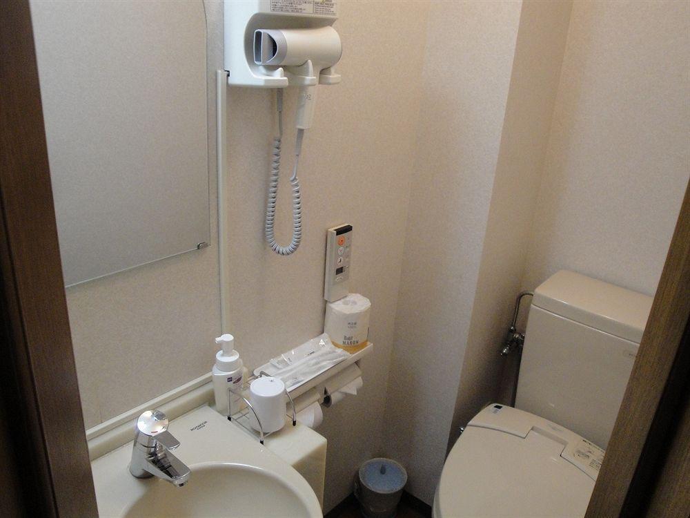 Tokiwa Hotel Токио Экстерьер фото